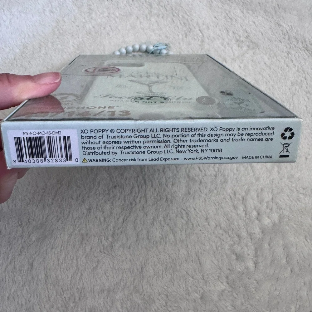 XO Poppy Dirty Martini Social Club for iPhone 15 14 13 MagSafe Case Green NIP